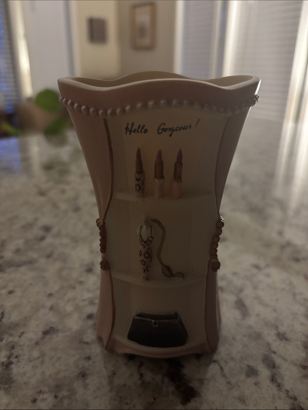 Hello Gorgeous! Pink & Cream Decorative Vanity toothbrush holder